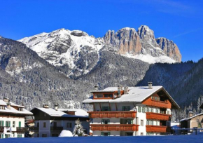 Cesa Bernard - Aloch Pozza Di Fassa